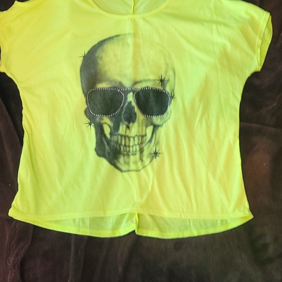 Womens - Picture 1 of 3